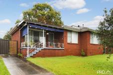 1 Redgum Drive, LUGARNO, NSW 2210