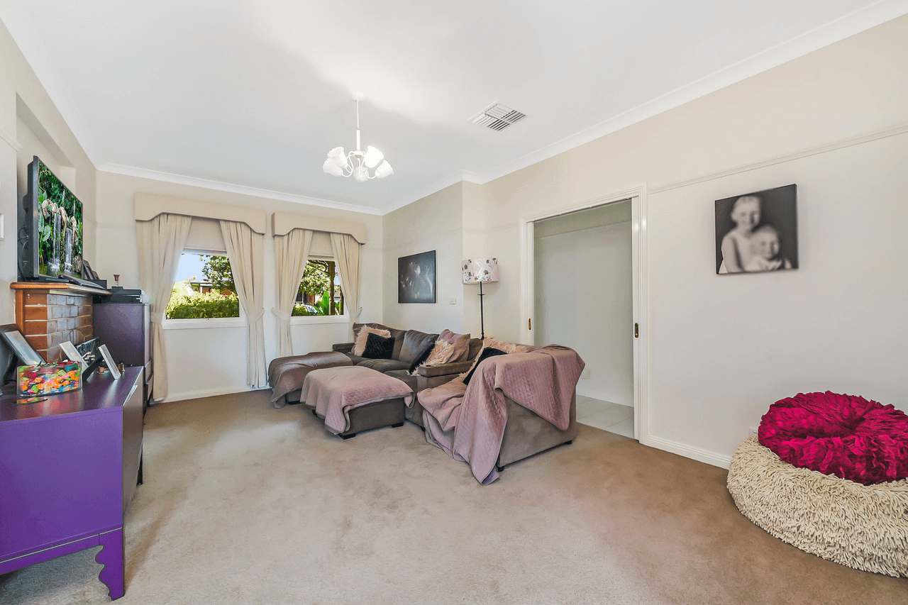 12 St Johns Wood Terrace, BERWICK, VIC 3806