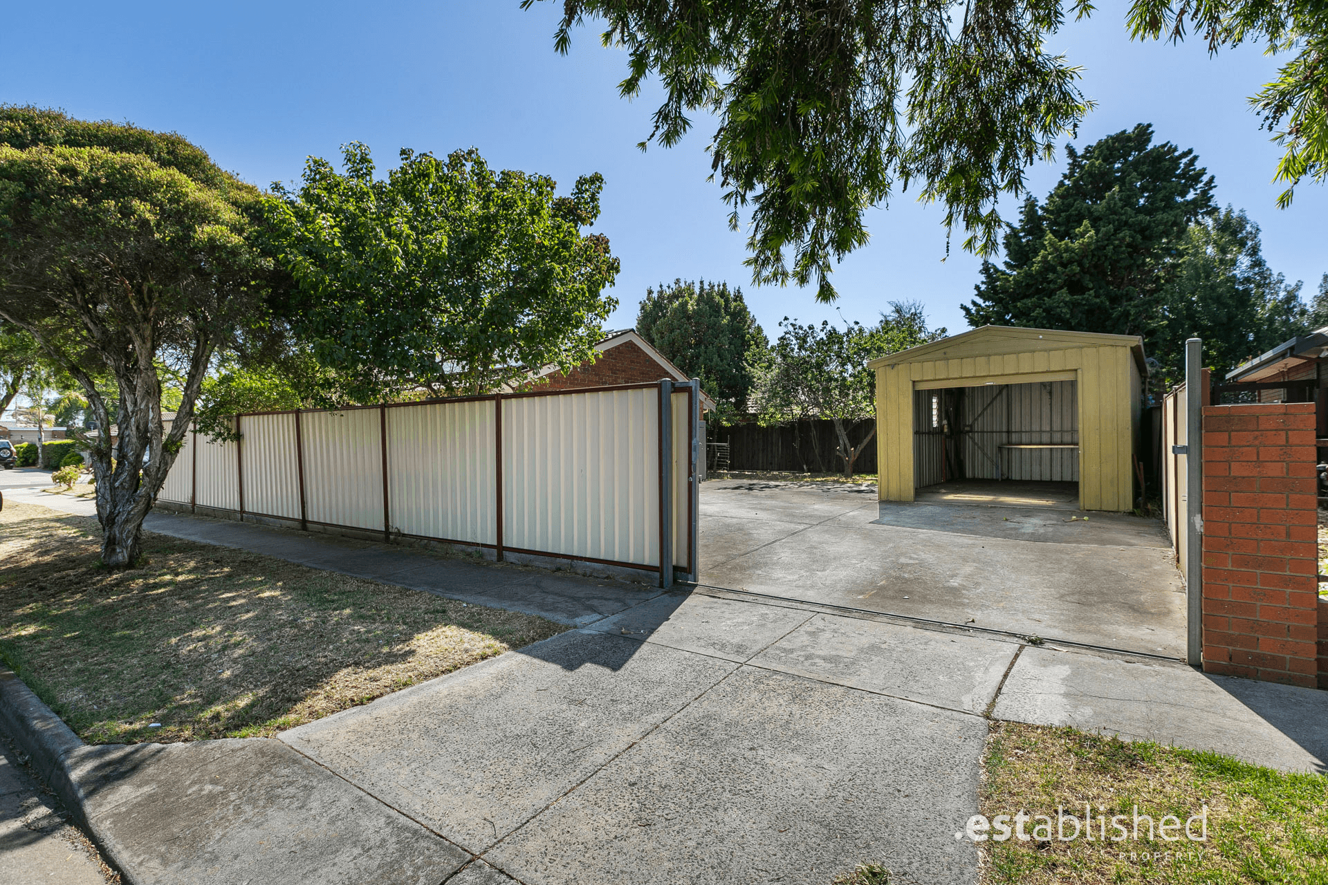 2 Courtney Avenue, HOPPERS CROSSING, VIC 3029