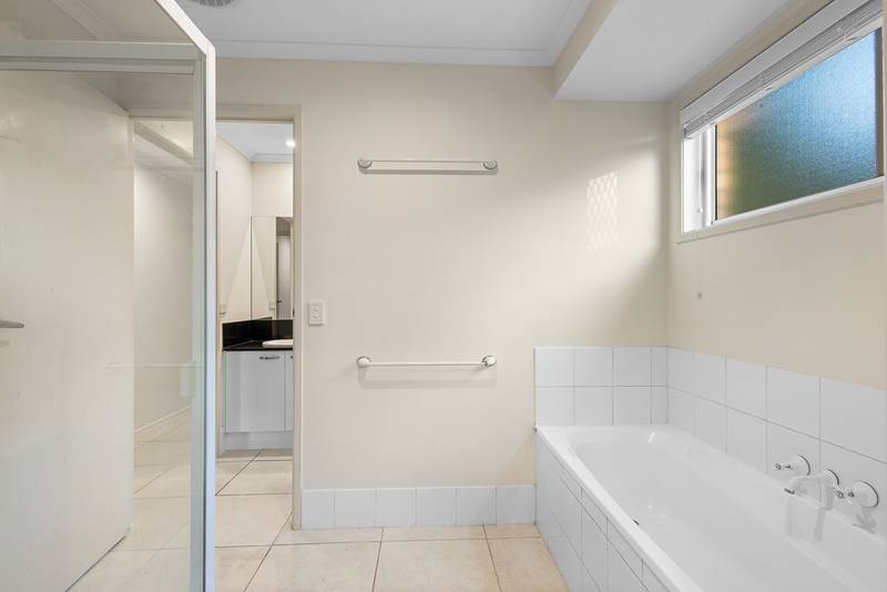 137 Coes Creek Road, COES CREEK, QLD 4560