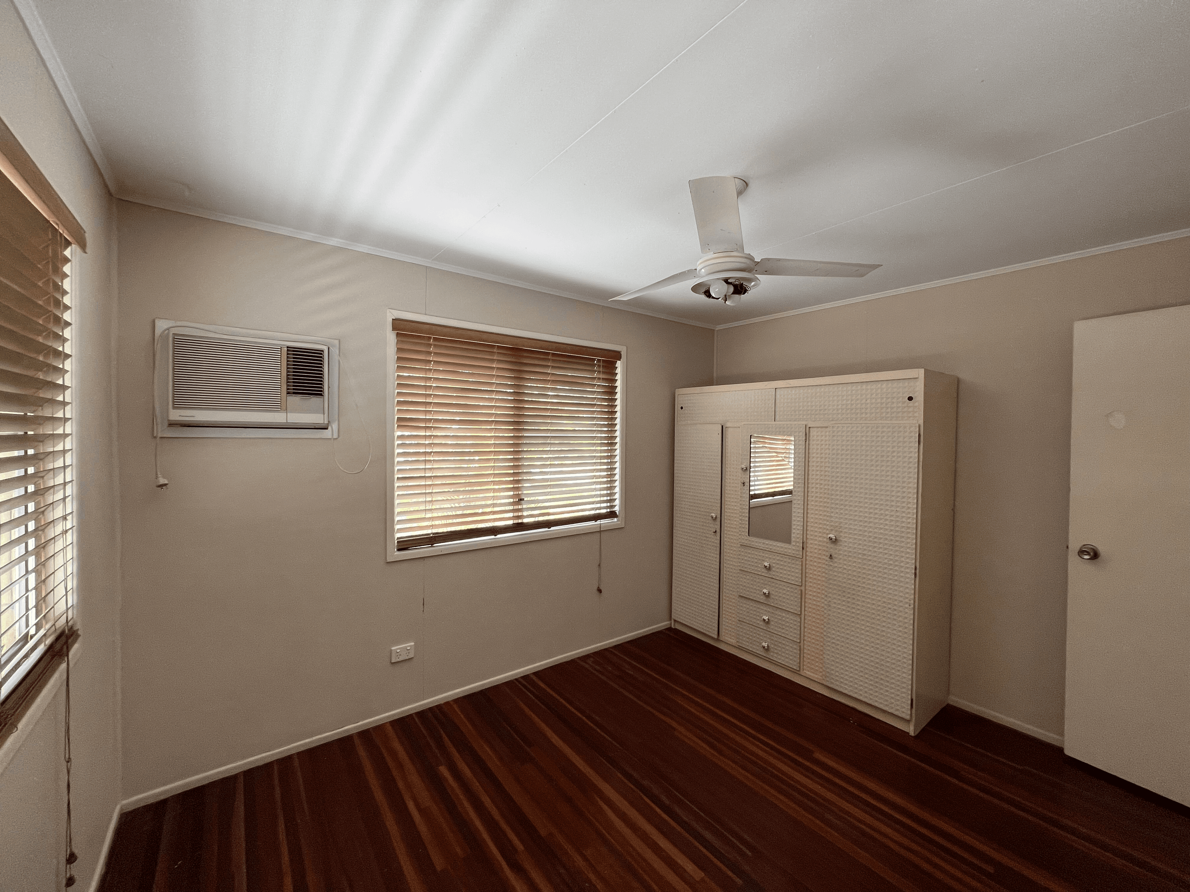26 Winterer Crescent, DYSART, QLD 4745