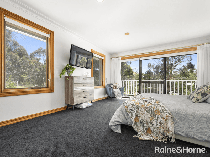 25 Barclay Place, RIDDELLS CREEK, VIC 3431