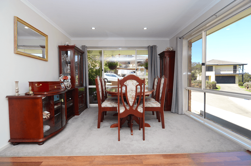 12 Bellevue Pl, Eden, NSW 2551