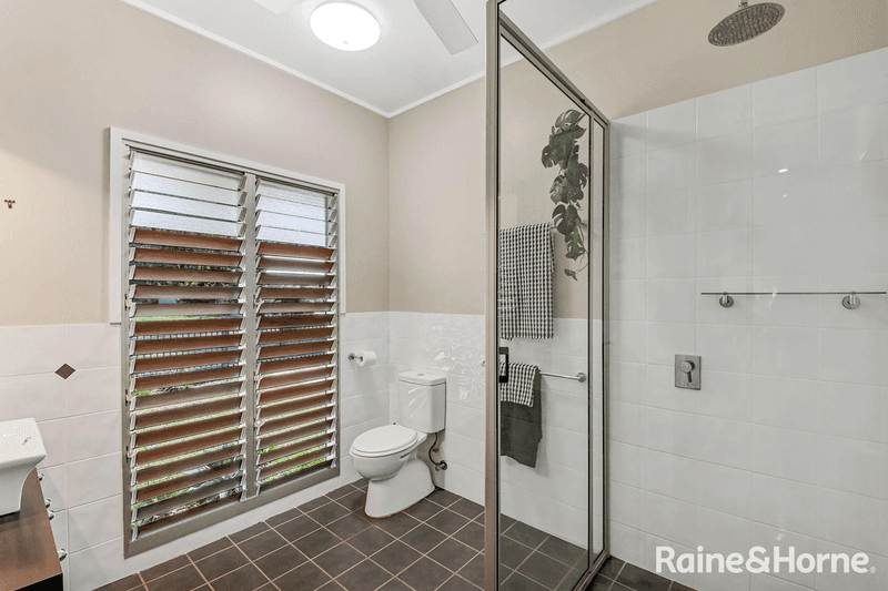 31 Bottiger Street, NELLY BAY, QLD 4819