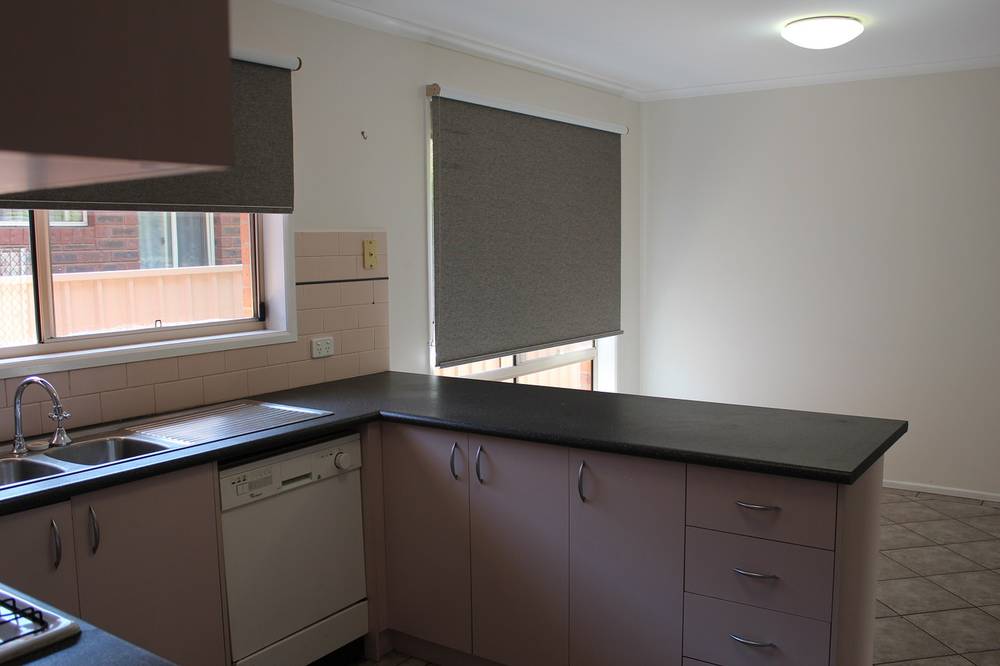 14 Bullara Court, SPRINGDALE HEIGHTS, NSW 2641
