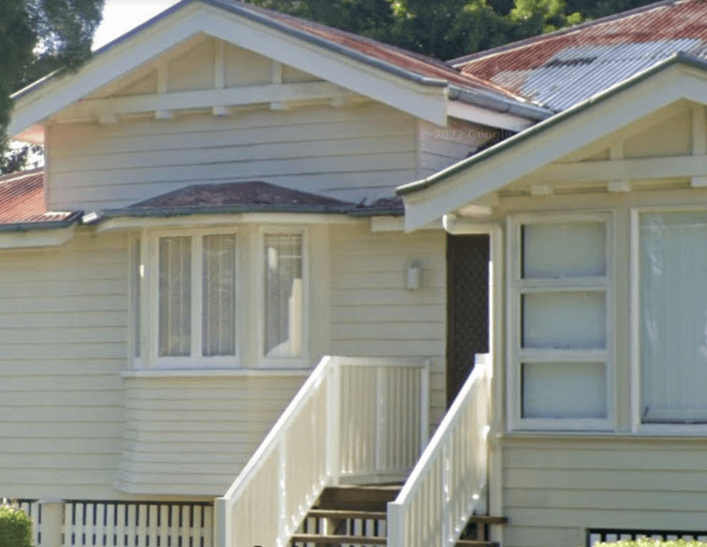 14 GEELONG AVENUE, HOLLAND PARK, QLD 4121