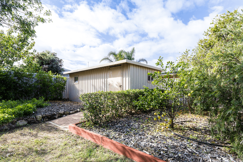 12 Selwyn Rise, Greenfields, WA 6210