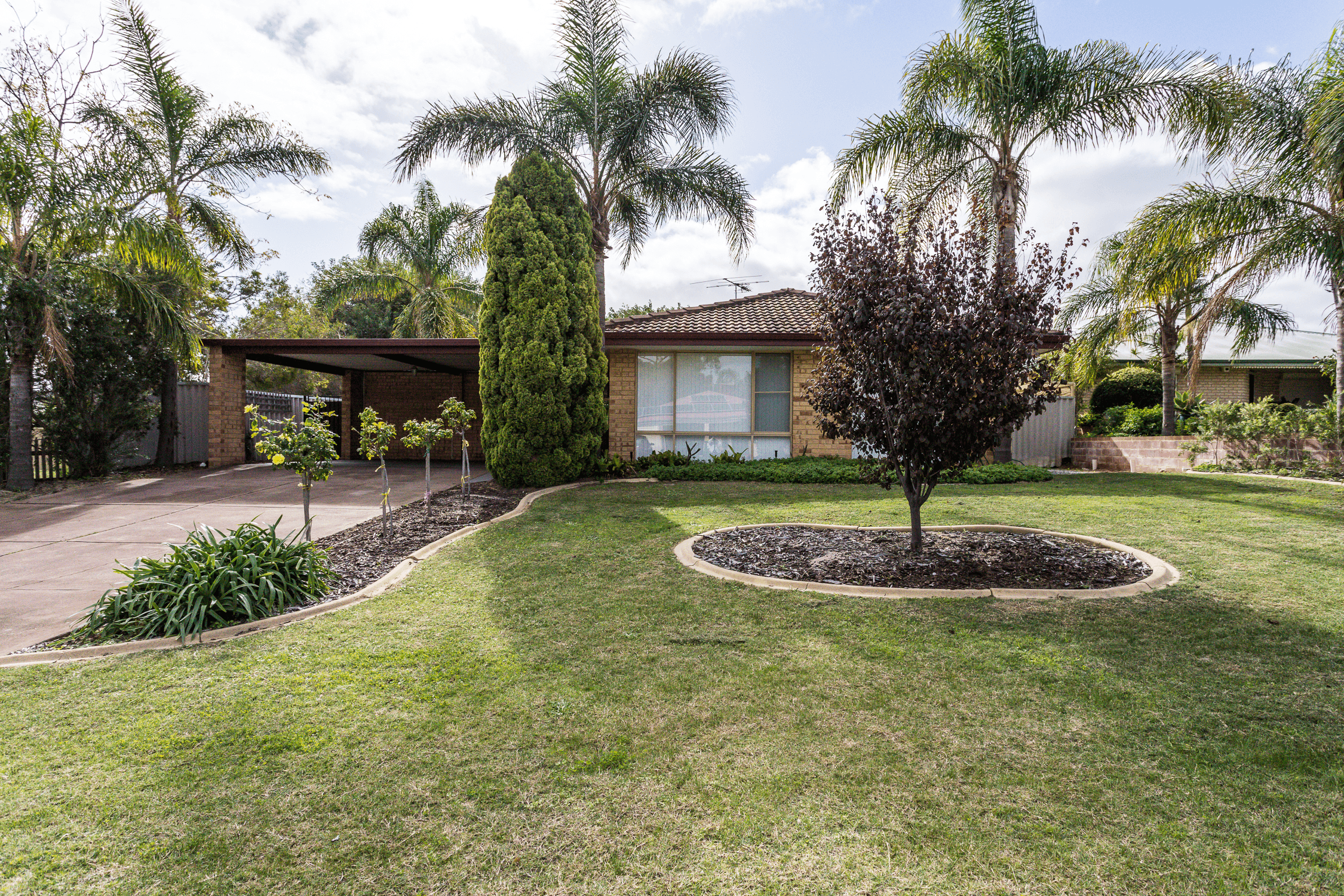 12 Selwyn Rise, Greenfields, WA 6210