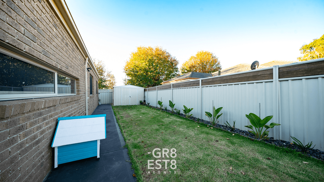 8 Kemsley Green, CRANBOURNE EAST, VIC 3977