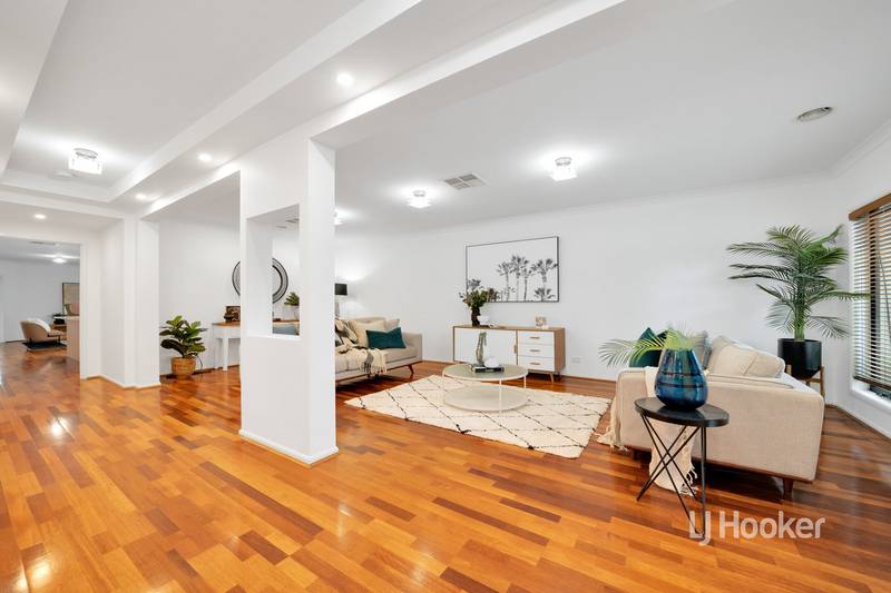 12 Messina Crescent, POINT COOK, VIC 3030