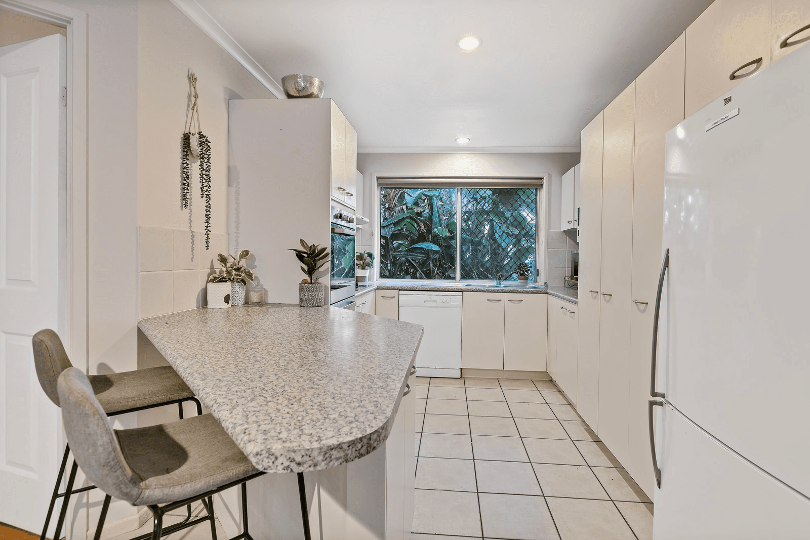 14 Hoop Pine Court, BUDERIM, QLD 4556