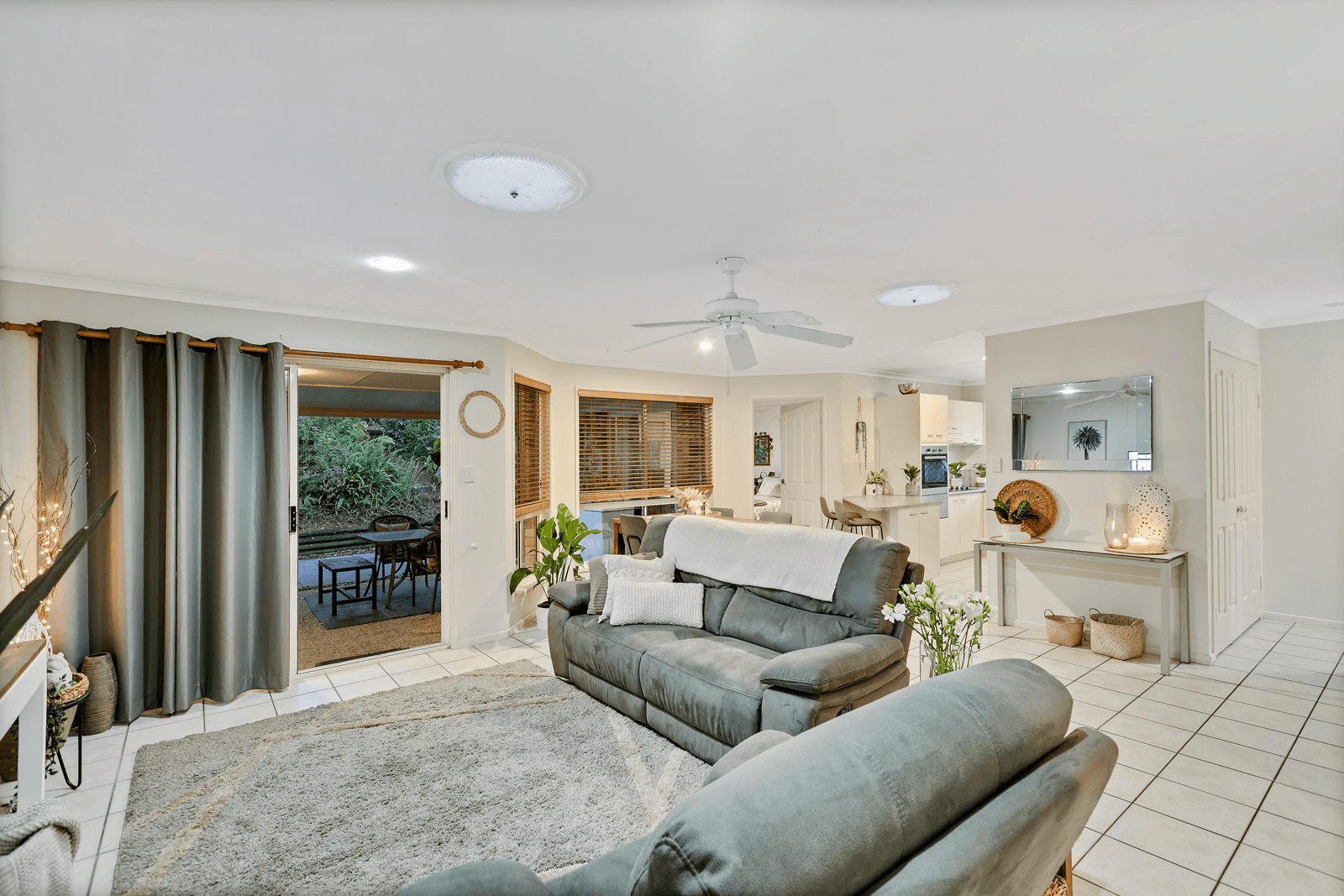 14 Hoop Pine Court, BUDERIM, QLD 4556