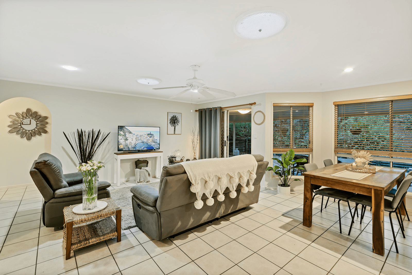 14 Hoop Pine Court, BUDERIM, QLD 4556