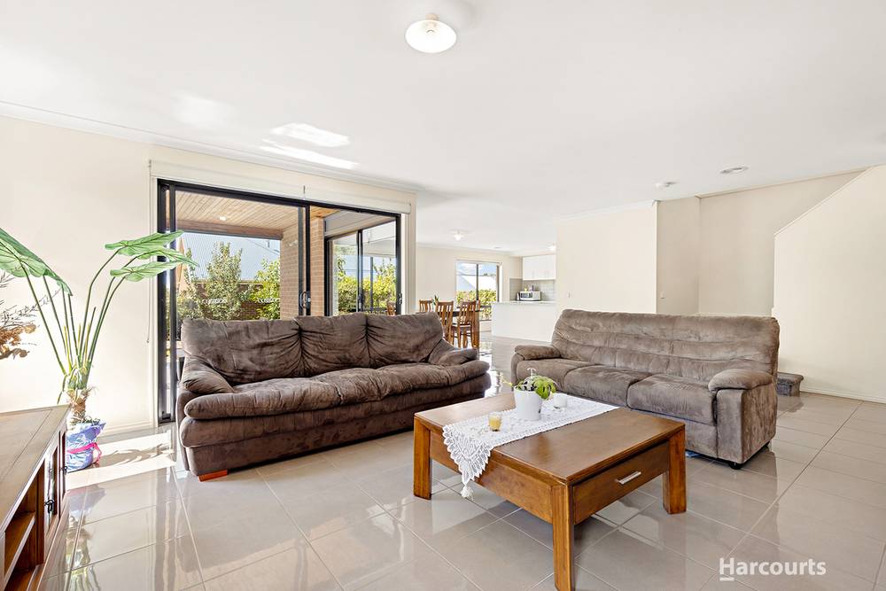 4 Kage Grove, MERNDA, VIC 3754