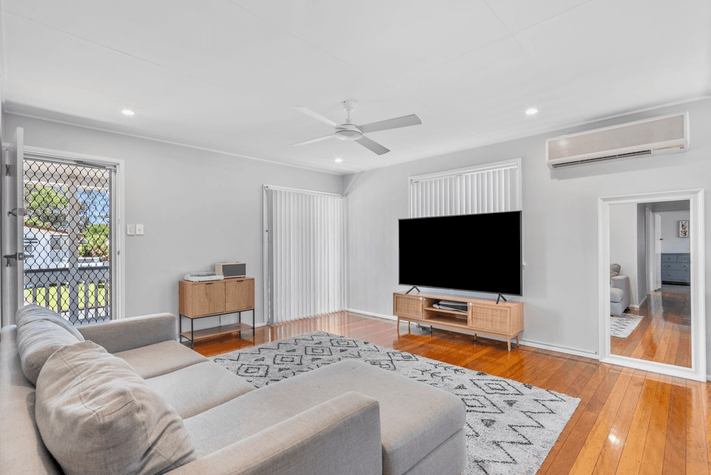 7 Wilson Avenue, ALBANY CREEK, QLD 4035