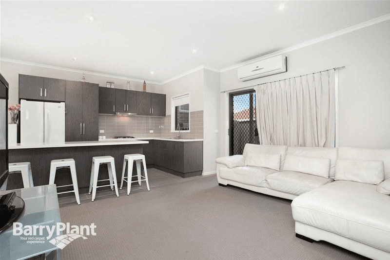 2/9 Goldlang Street, Dandenong, VIC 3175