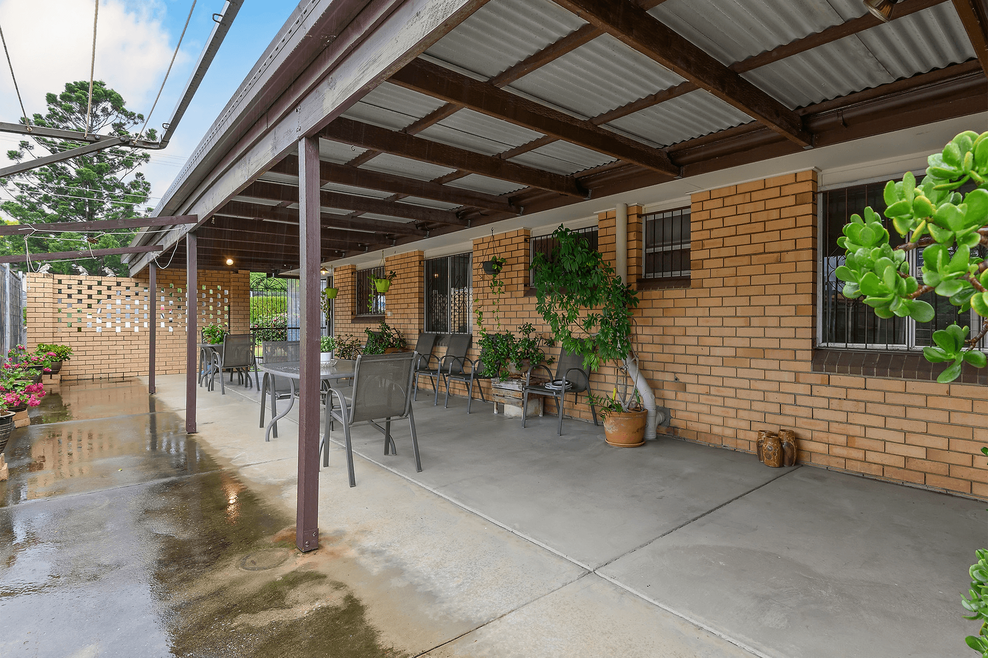 2 Walter Street, Logan Central, QLD 4114