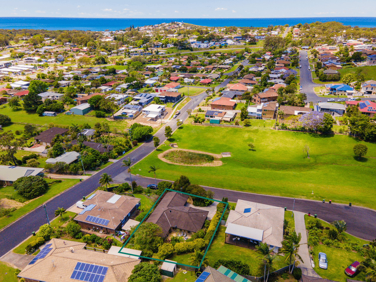 3 Leigh James Place, WOOLGOOLGA, NSW 2456