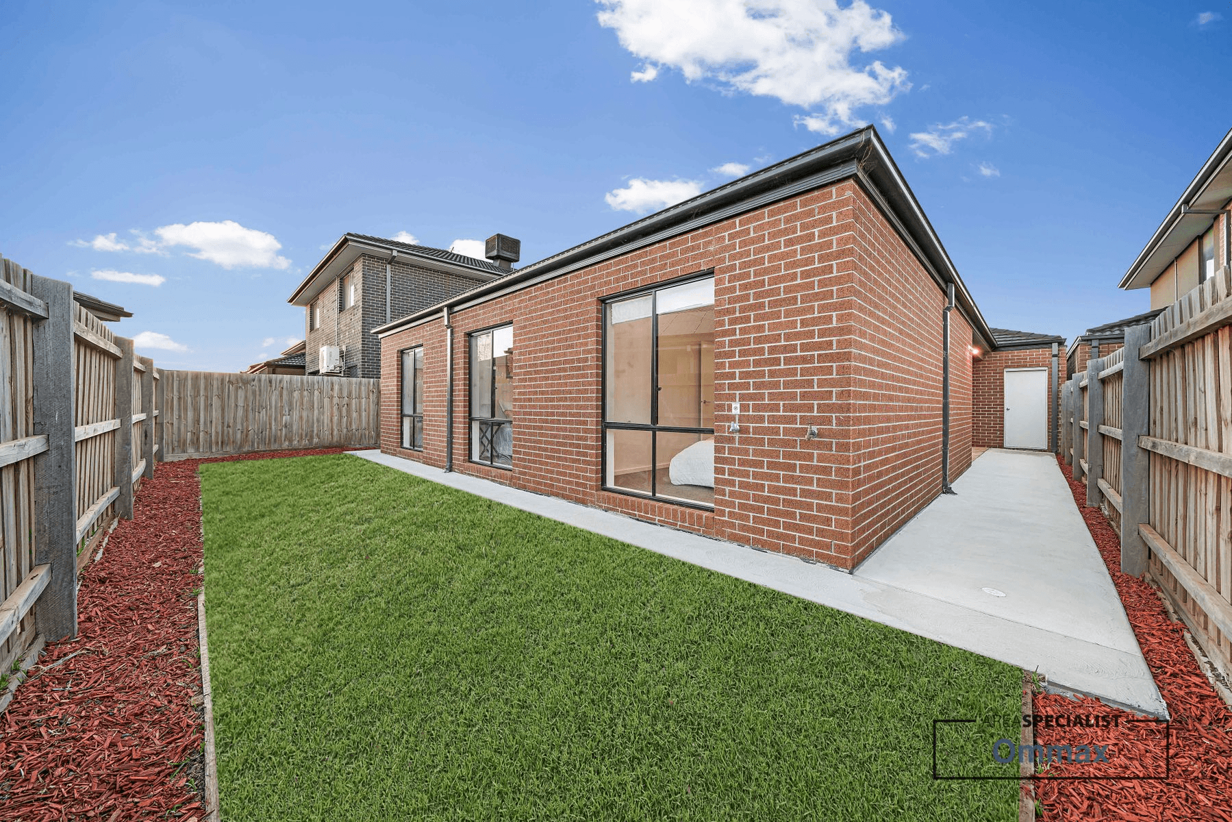 36 Henderson Circuit, AINTREE, VIC 3336