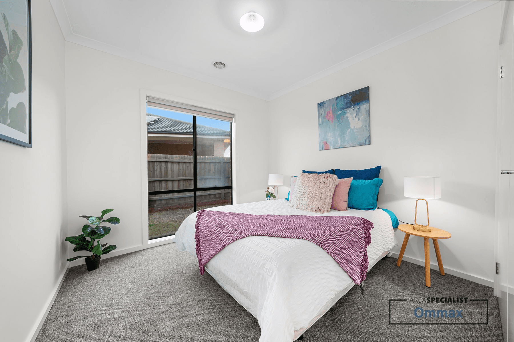 36 Henderson Circuit, AINTREE, VIC 3336