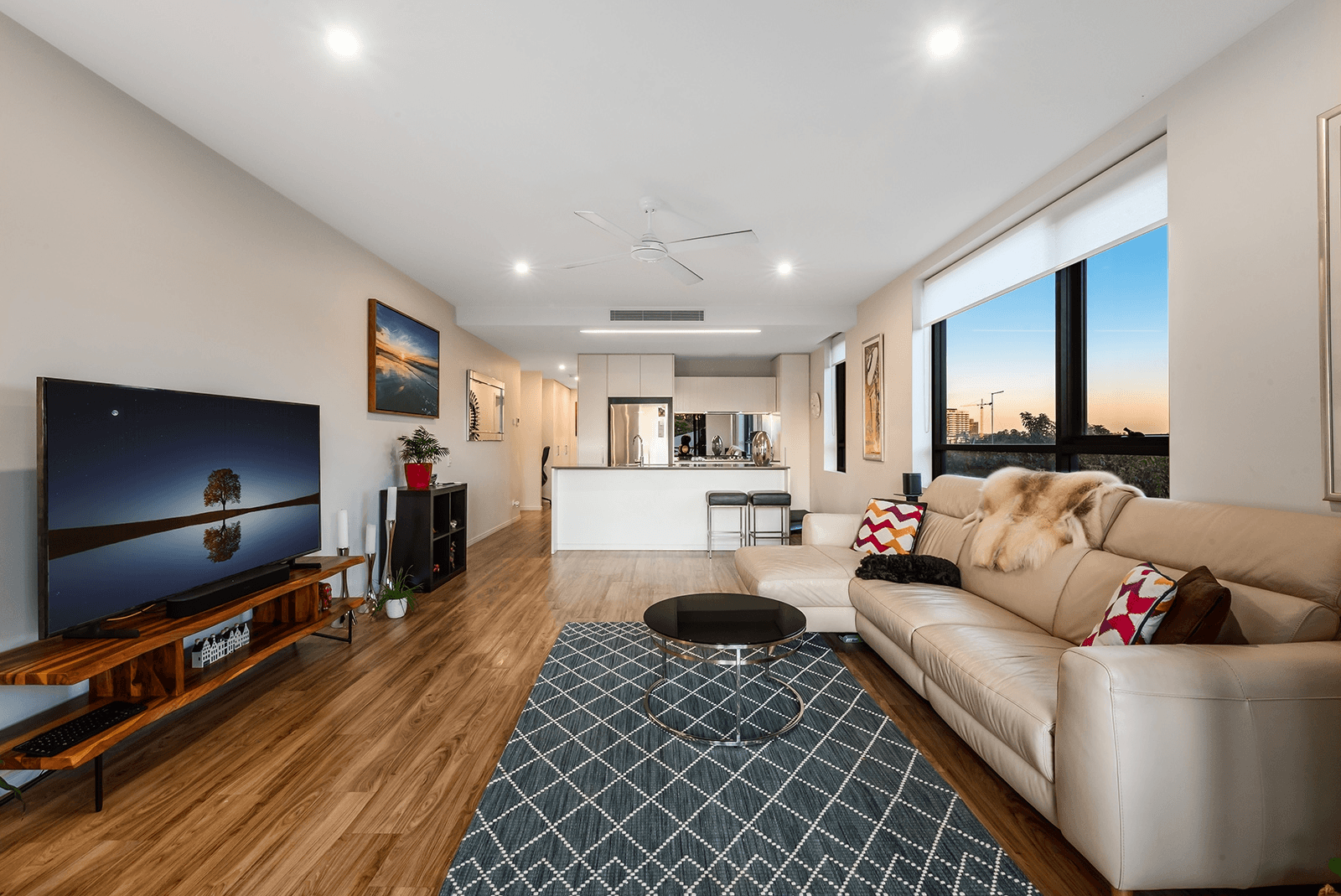 306/18 Hubert Street, Woolloongabba, Queensland 4102