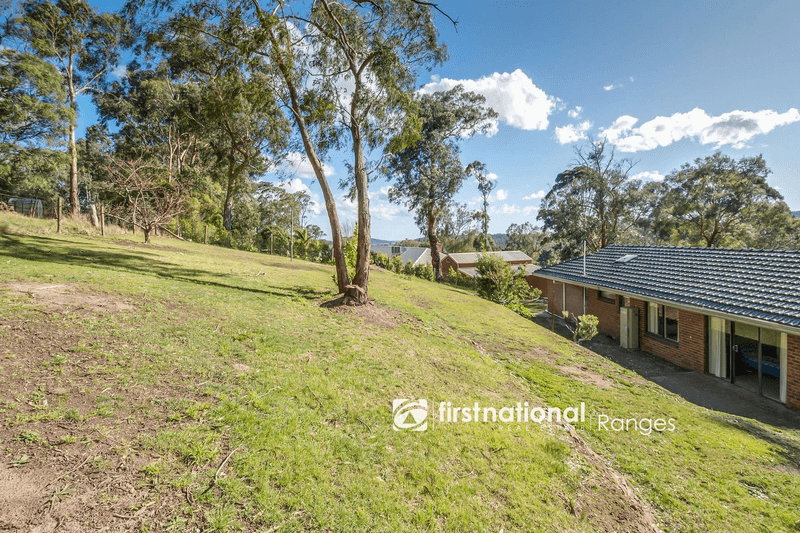 1 Cedar Grove, SELBY, VIC 3159