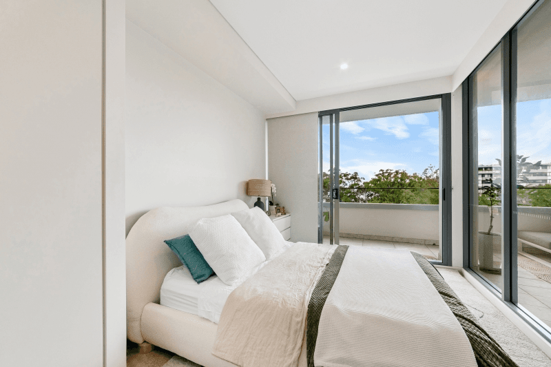 202/72 Donnison Street, West Gosford, NSW 2250