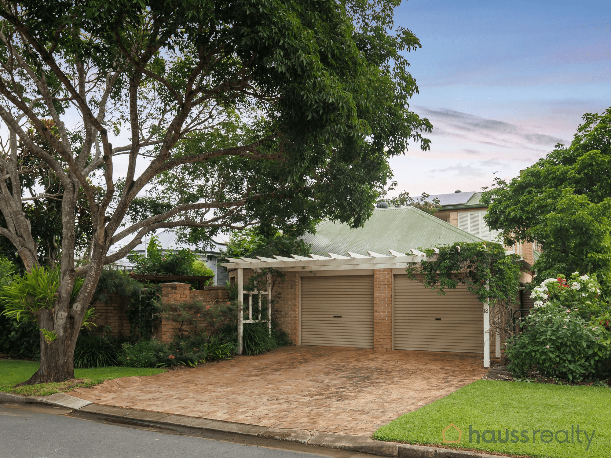 19 Marlborough Street, Sherwood, QLD 4075