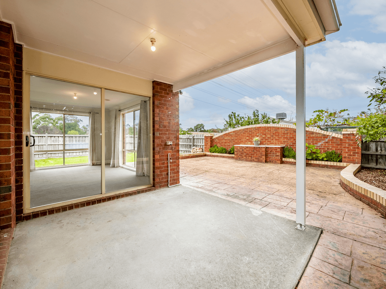 13 Ovata Place, CRANBOURNE WEST, VIC 3977