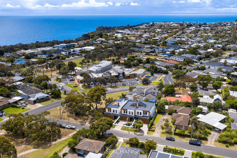 3 Carnoustie Grove, MORNINGTON, VIC 3931