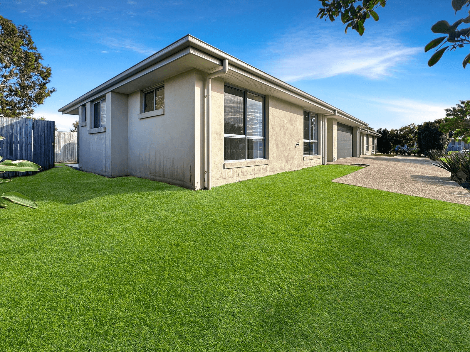 2/2 Michigan Way, ANDERGROVE, QLD 4740