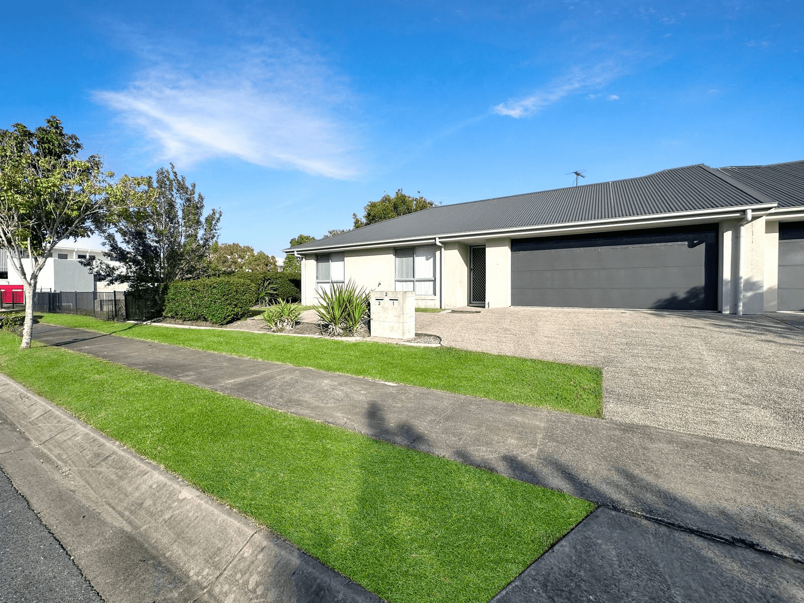 2/2 Michigan Way, ANDERGROVE, QLD 4740