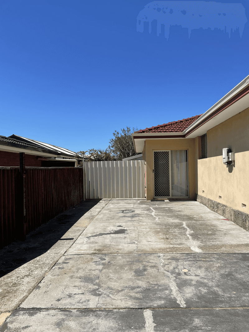 45 Adamson Rd, Parmelia, WA 6167