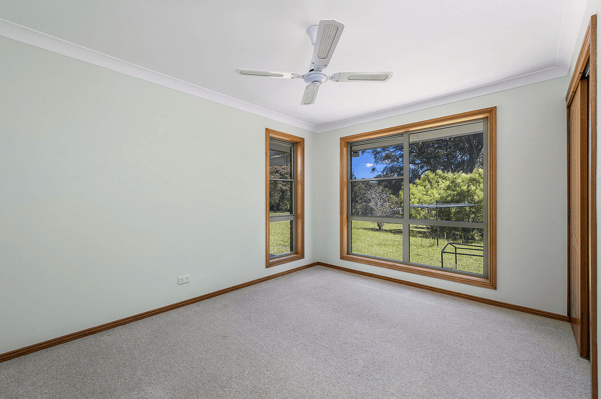 30 Coreen Place, BONNY HILLS, NSW 2445