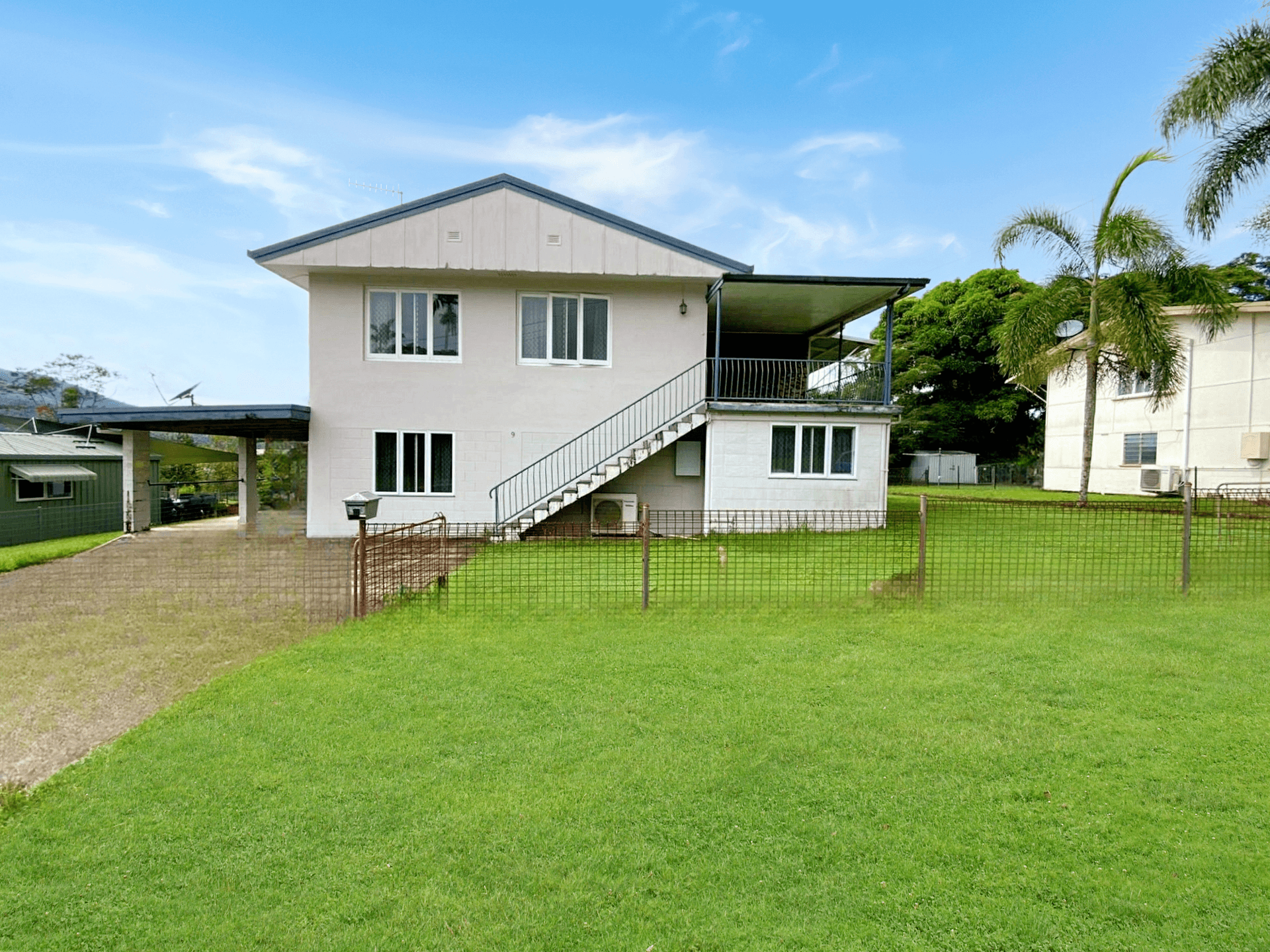 9 Edward Street, TULLY, QLD 4854