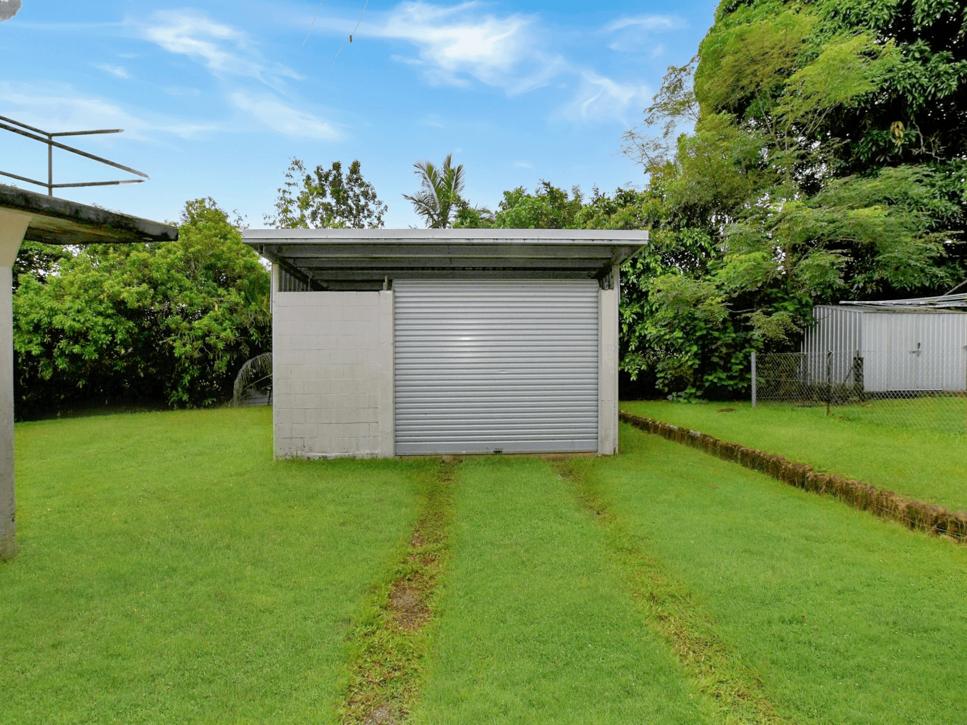 9 Edward Street, TULLY, QLD 4854