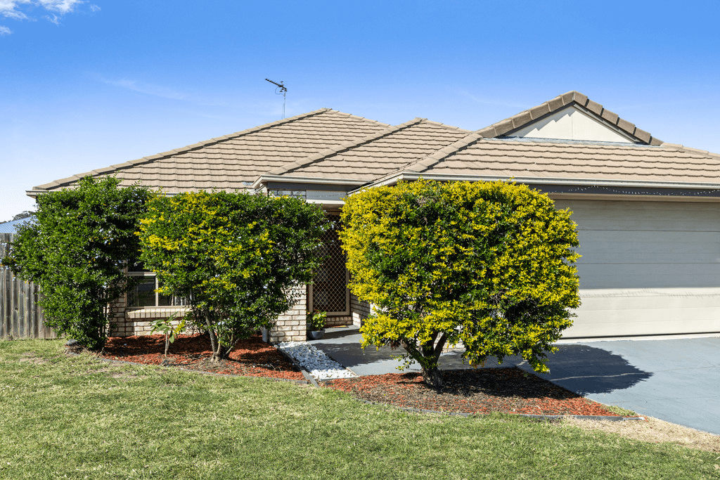 678 Greenwattle St, HARRISTOWN, QLD 4350