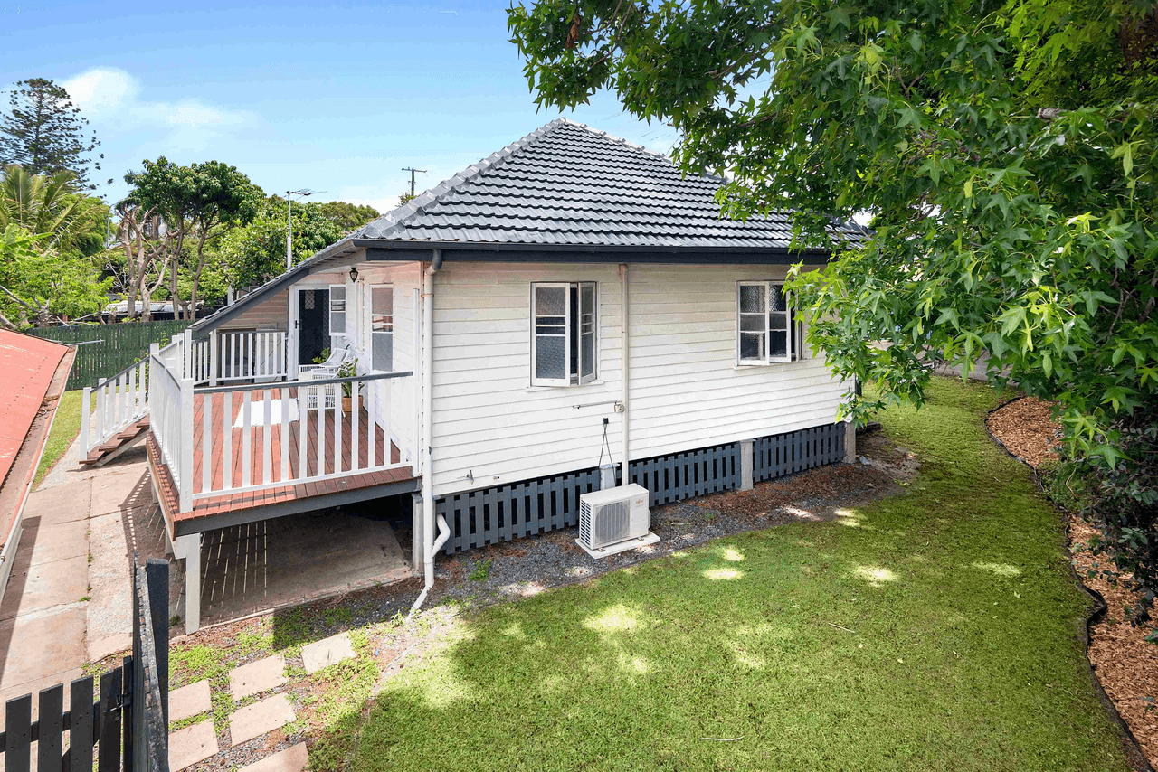 1 Cranston Street, WYNNUM WEST, QLD 4178