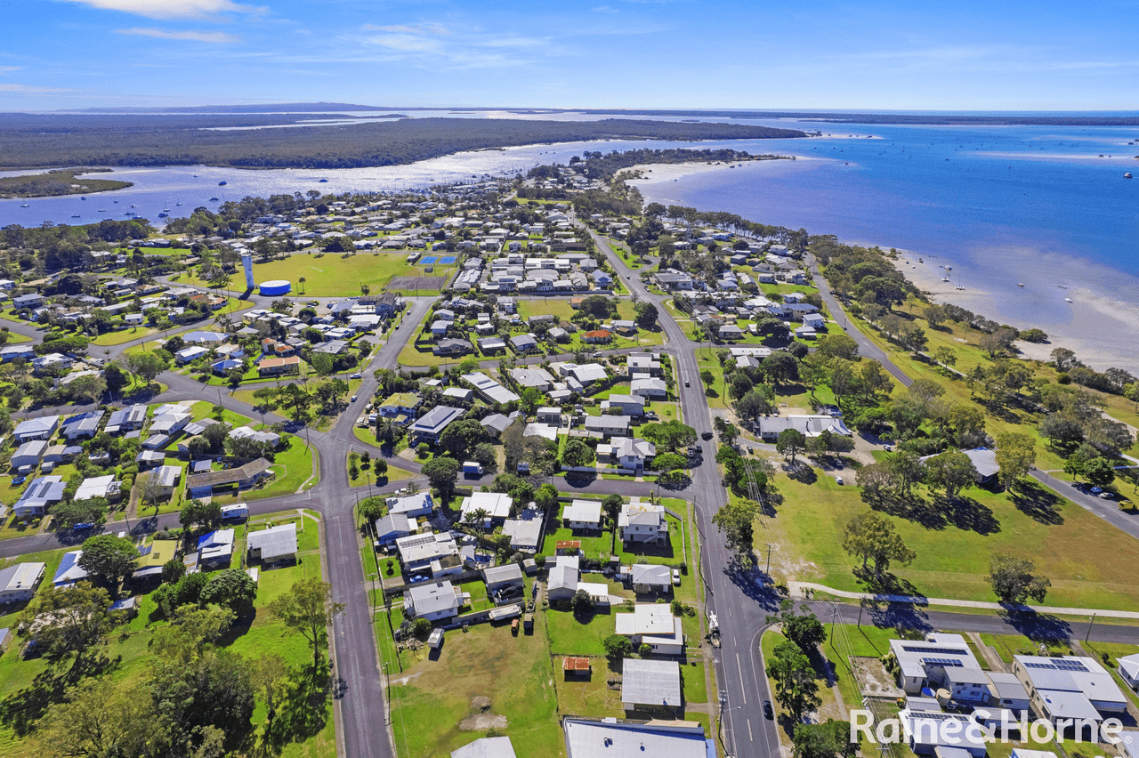 44 Gympie Road, TIN CAN BAY, QLD 4580