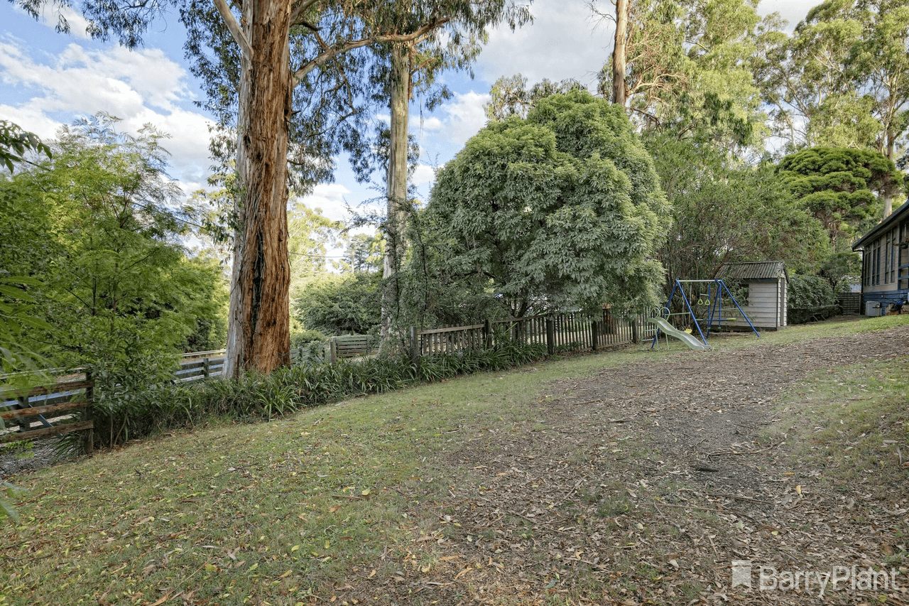 68 Beaconsfield Emerald Road, EMERALD, VIC 3782