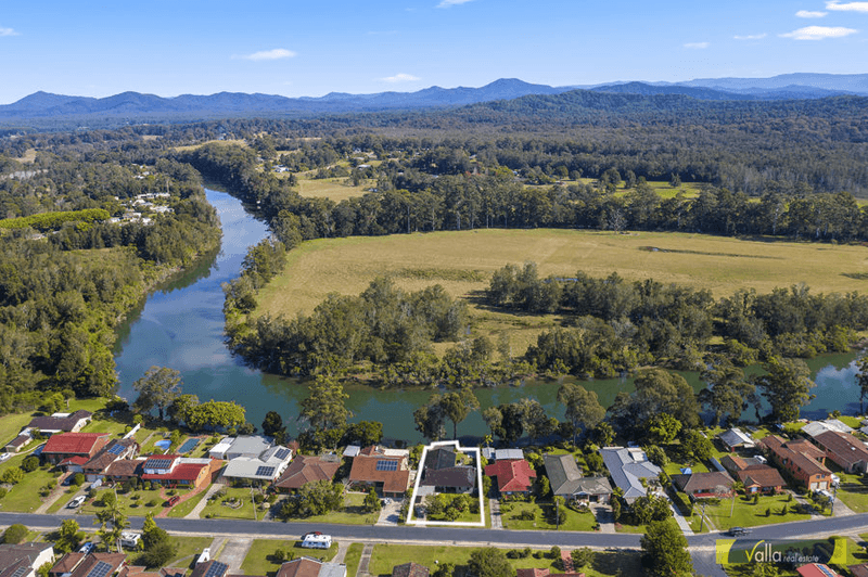 43 Newry Island Drive, URUNGA, NSW 2455