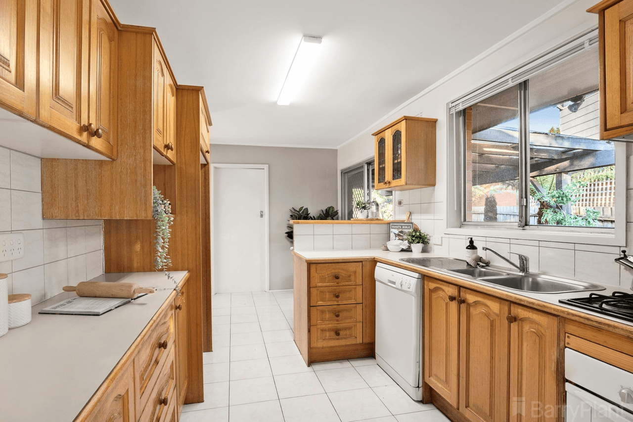 14 Dunlop Avenue, Bayswater North, VIC 3153