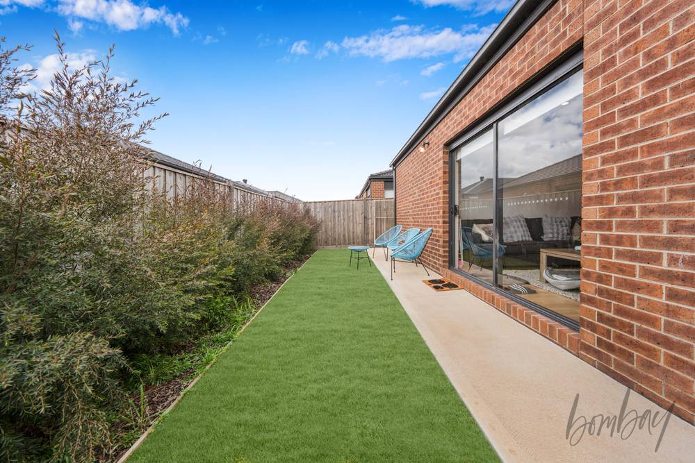 13 Boilersmith Street, DONNYBROOK, VIC 3064