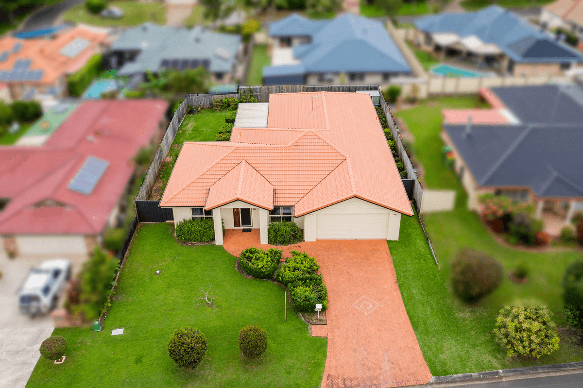 35 Carinyan Drive, BIRKDALE, QLD 4159