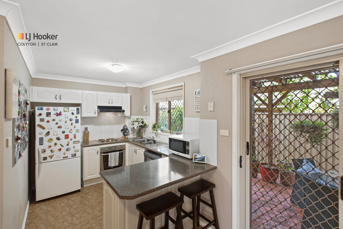 2/151-153 Cox Avenue, PENRITH, NSW 2750