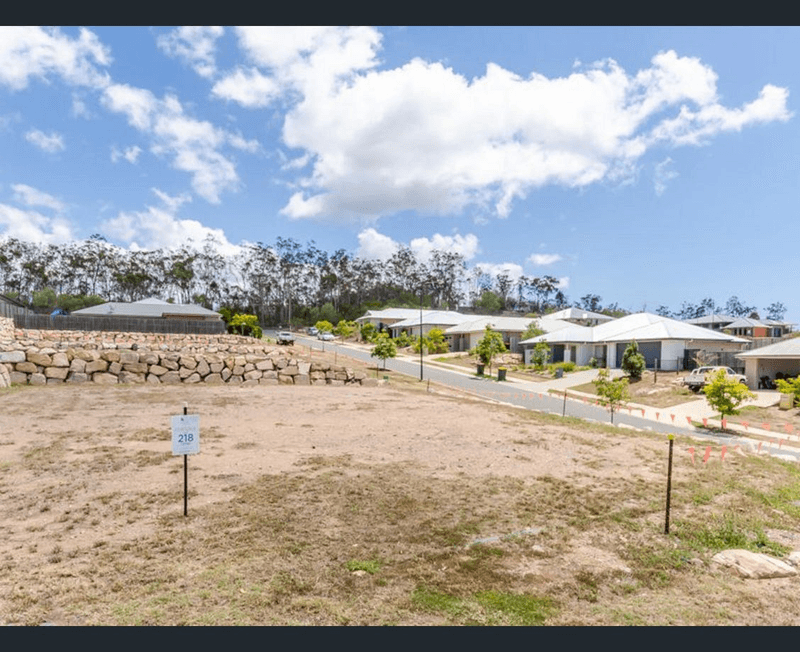 1 Josephine Street, BOYNE ISLAND, QLD 4680