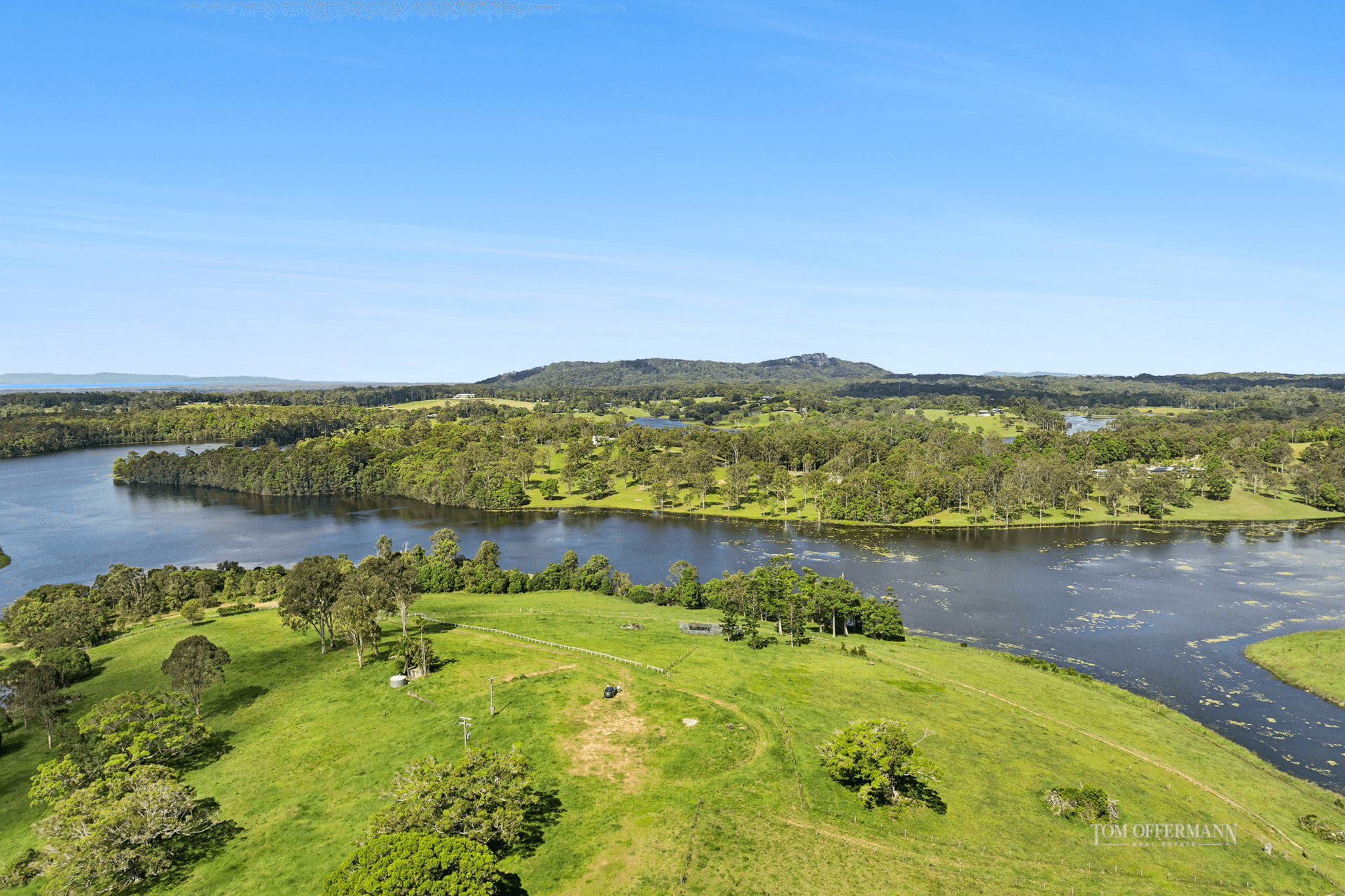 118 Hoy Road, Lake Macdonald, QLD 4563