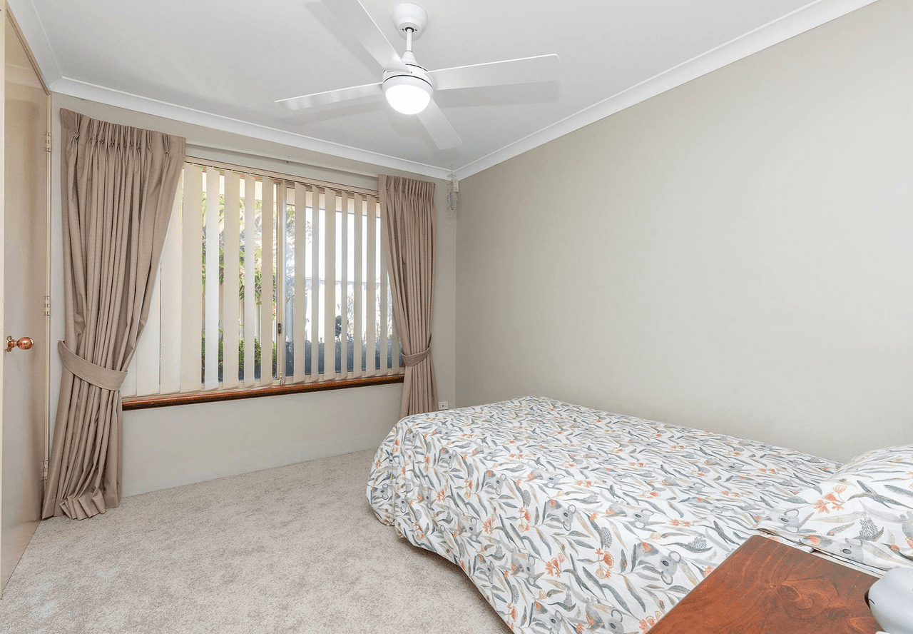 2 Longwood Mews, LANDSDALE, WA 6065