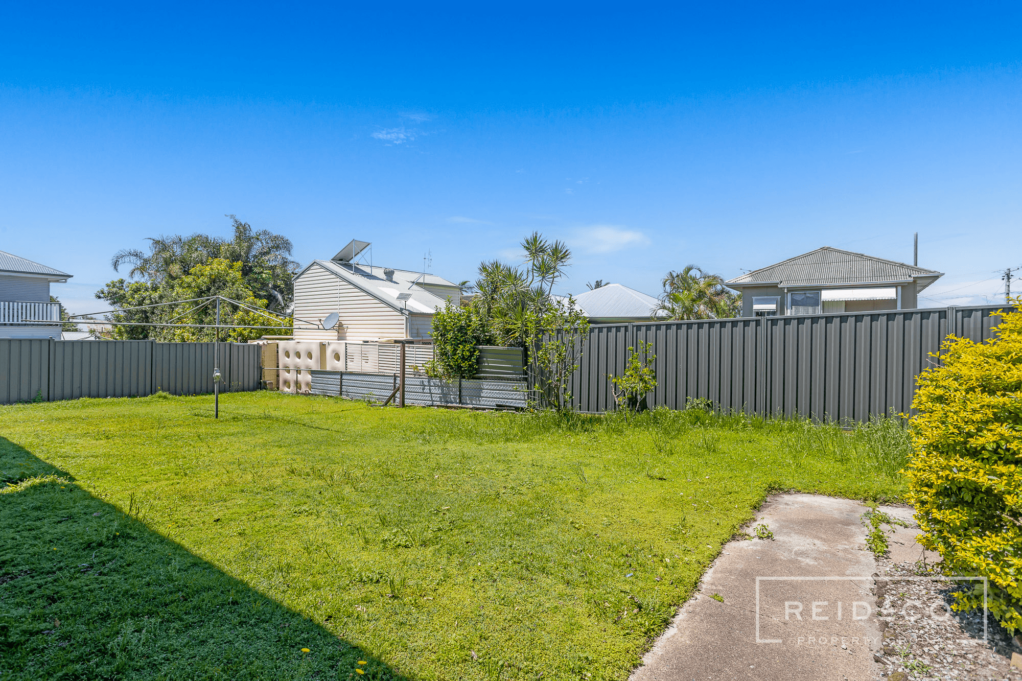 27 Langdon Avenue, MARGATE, QLD 4019