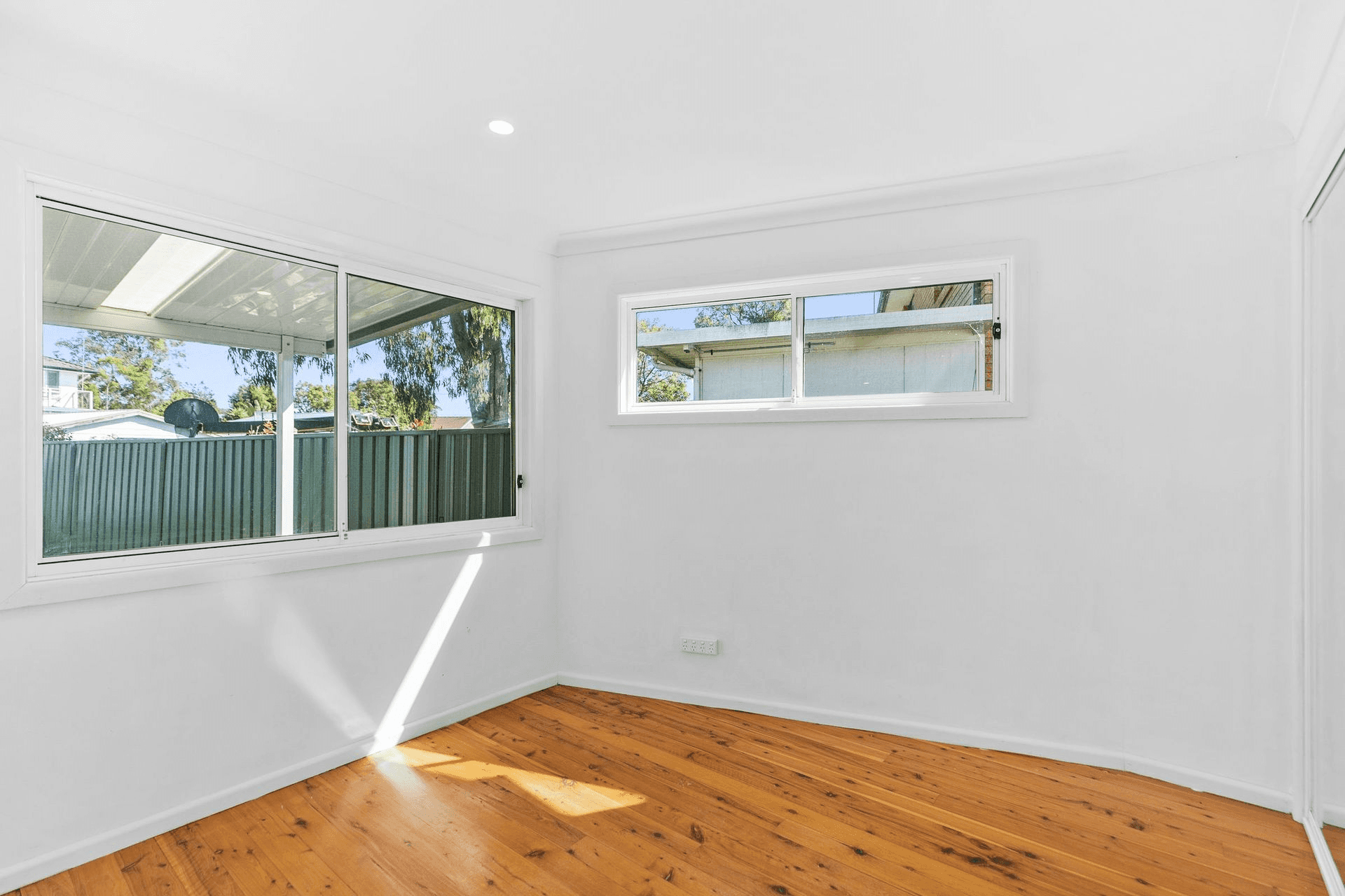 290 Lakedge Avenue, Berkeley Vale, NSW 2261